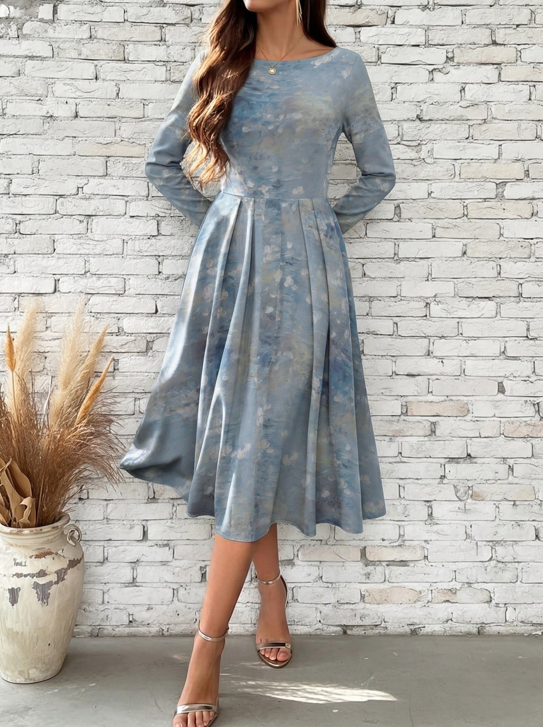 收腰大摆中长裙