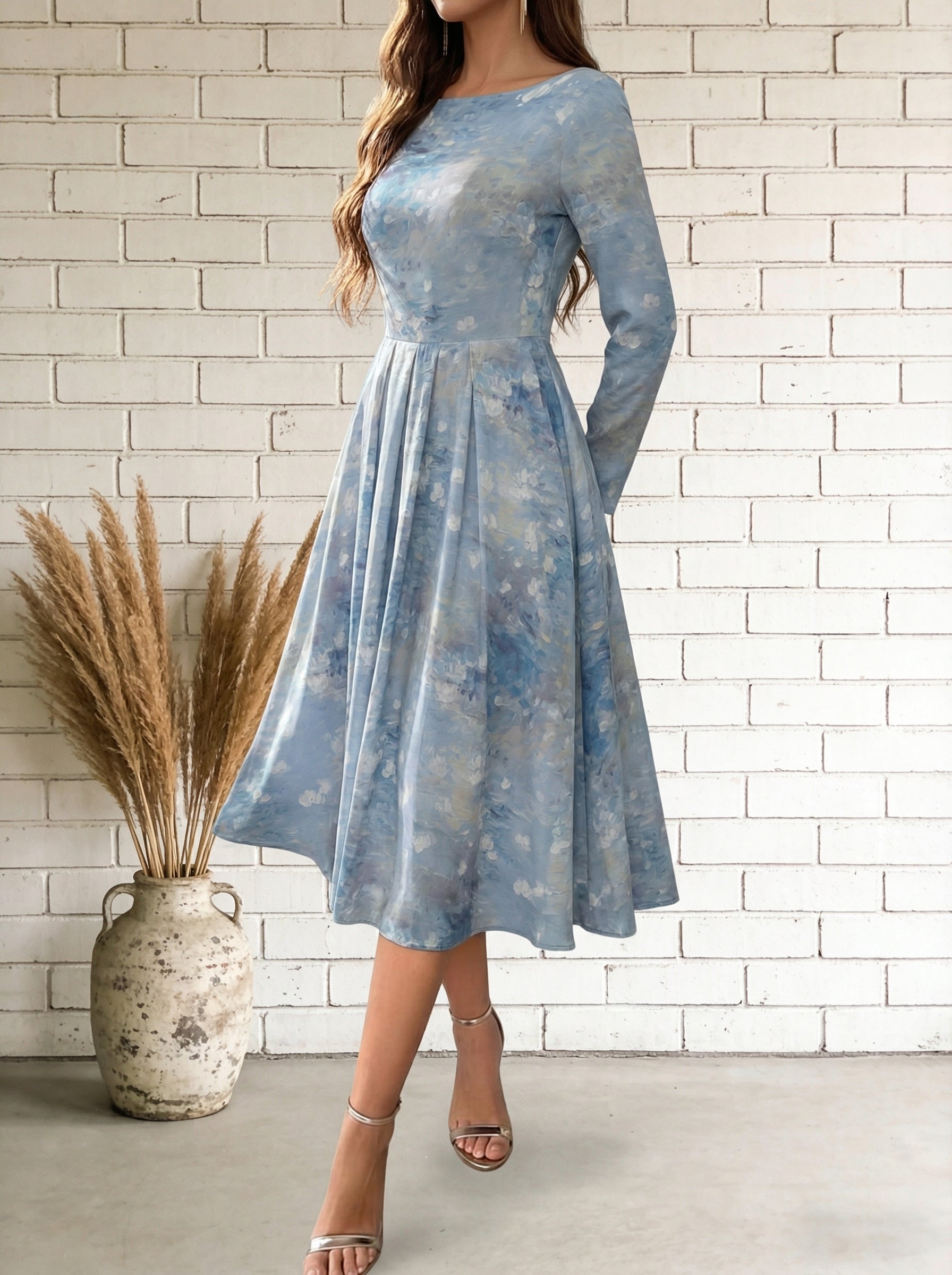 收腰大摆中长裙