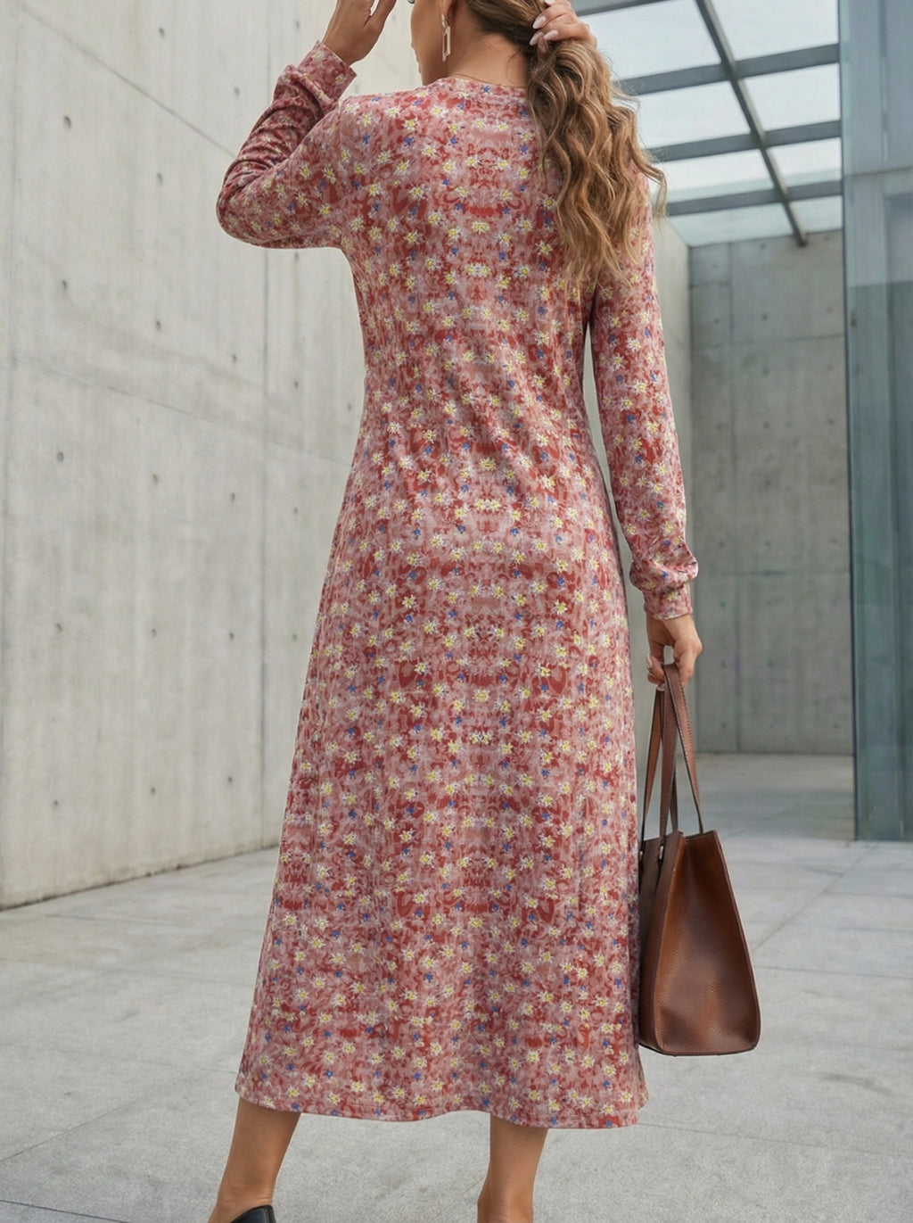 修身长袖及踝连衣裙