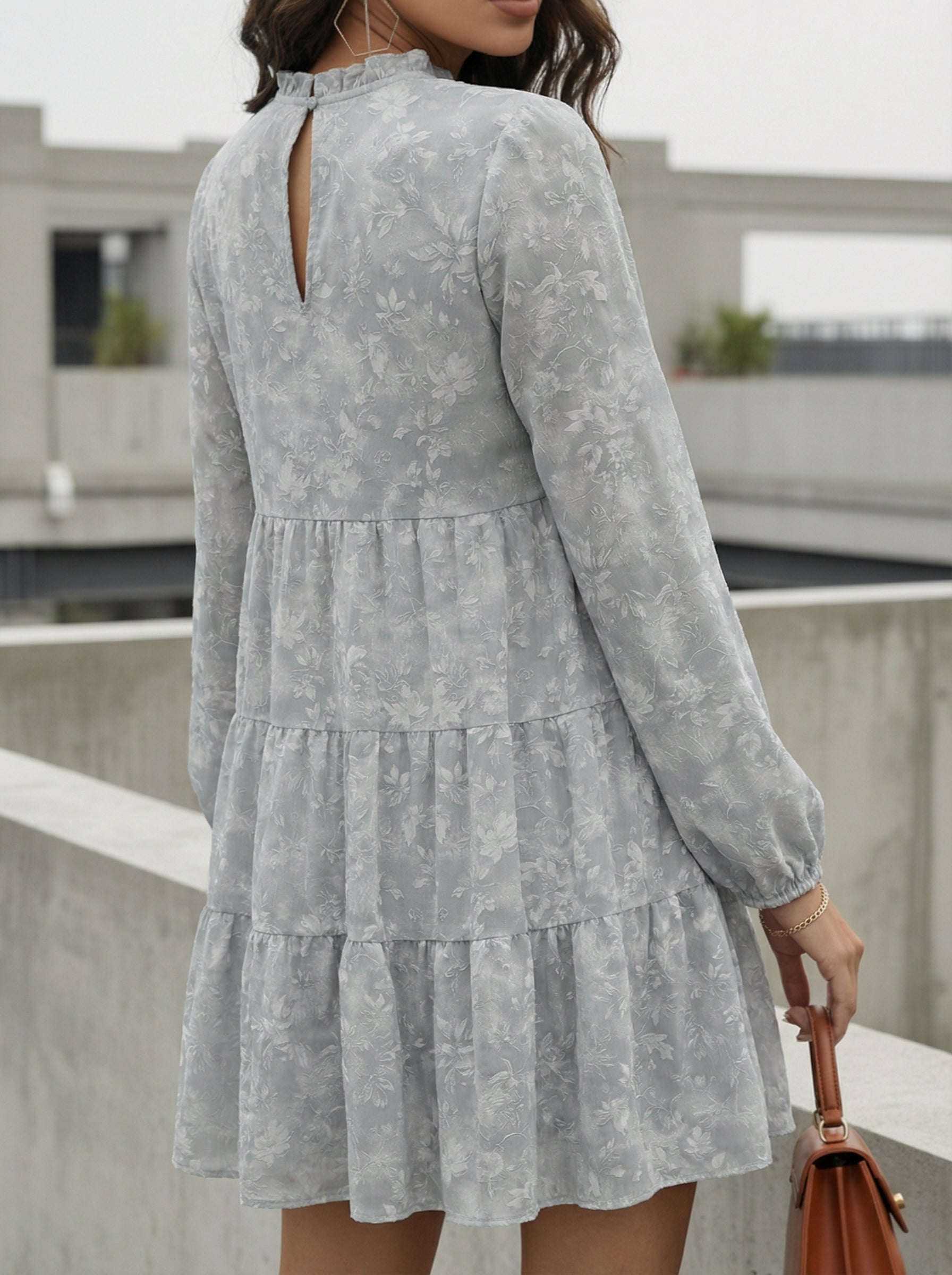 宽松 A 字娃娃衫